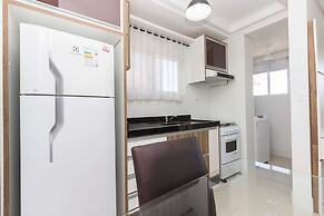 Madeira Aptos na Praia de Bombas