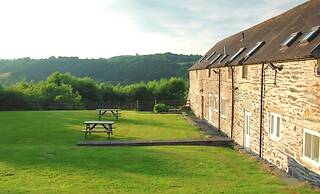 Bryn Melyn Farm Cottages- 5 Luxury Cottages In A Stunning Setting with