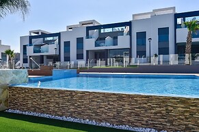 Oasis Beach IX - Christina