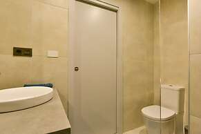 Oasis Beach IX - Christina