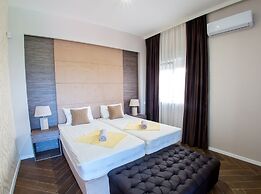 Luxury villa Imperial - with the vineyard views