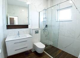 Luxury villa Imperial - with the vineyard views