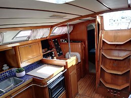 Amber Sun - Boat & Breakfast