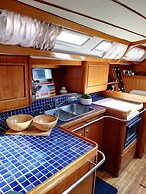 Amber Sun - Boat & Breakfast