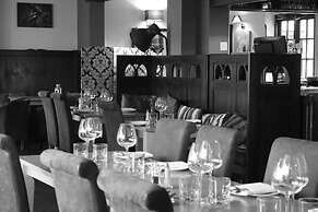 The Carrington Arms