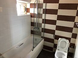 Lekki Waterside Hotel