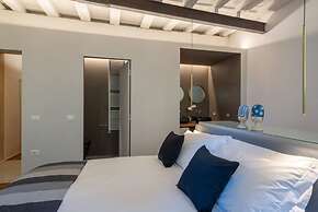 Santo Spirito Exclusive