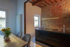 Santo Spirito Exclusive