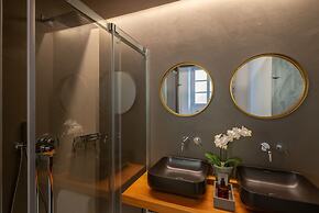 Santo Spirito Exclusive