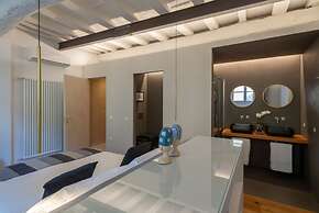 Santo Spirito Exclusive