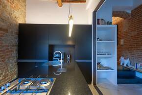 Santo Spirito Exclusive