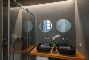 Santo Spirito Exclusive