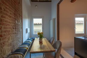 Santo Spirito Exclusive