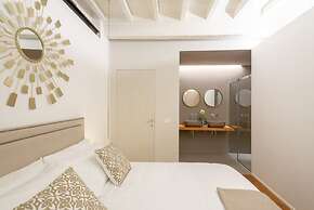 Santo Spirito Exclusive