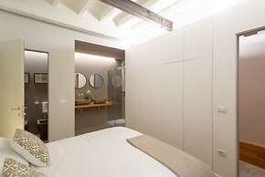 Santo Spirito Exclusive