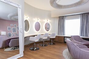 Fairfield Inn & Suites by Marriott Fair Oaks Farms
