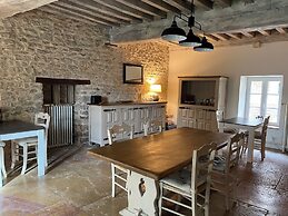 Suites du Domaine de Vandenesse & Spa