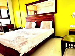Subhas Hotel