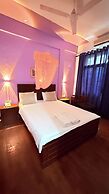 Subhas Hotel
