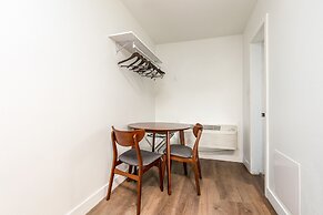 Minecart Motor Lodge