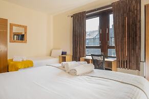 Novelty Suites - Roslin Street