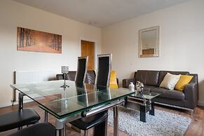 Novelty Suites - Roslin Street