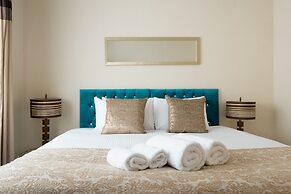 Novelty Suites - Roslin Street