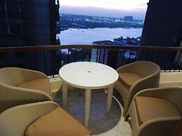 Sultan Cairo Nile Maadi