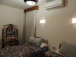 Sultan Cairo Nile Maadi