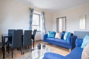 Novelty Suites - Powis Circle