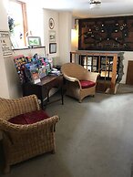 The Pecking Mill Inn