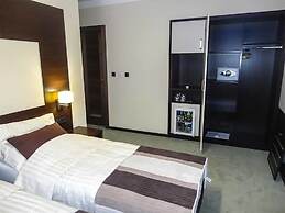 Golden Star Hotel