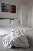 The Robin Coach House