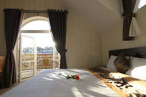 Sugar Land Villa Hotel Dalat