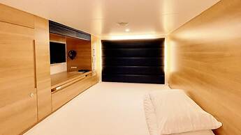 Hotel & Spa TOPOS Sendai Station - Caters to Men