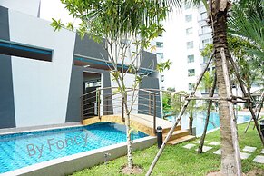 Arcadia Beach Resort Pool View