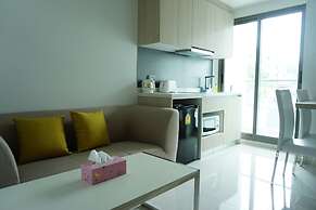 Arcadia Beach Resort Pool View