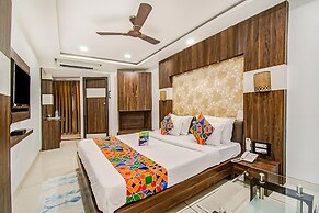 FabHotel Rajnandani Residency