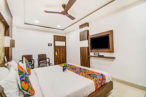 FabHotel Rajnandani Residency