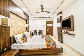 FabHotel Rajnandani Residency