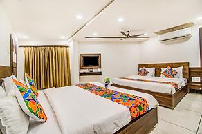 FabHotel Rajnandani Residency