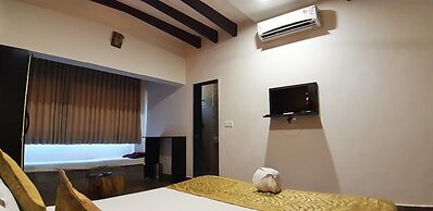 Gir Lions Paw Resort With Swimming Pool