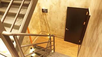 Monaco Boutique Hotel Kampung Air