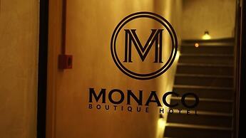 Monaco Boutique Hotel Kampung Air