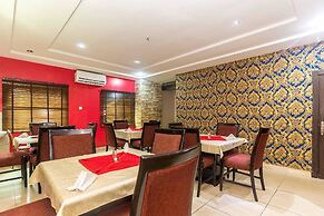 Royal Terrace Hotel & Towers