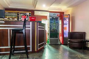 Royal Terrace Hotel & Towers