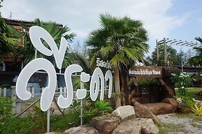 Veerada Boutique Home