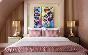 Art Gallery Hotel