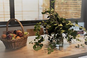 MIRIVILI | Hospitality & Wellness