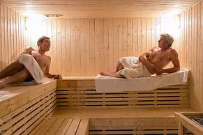 Heritage Hotel Suites and Spa